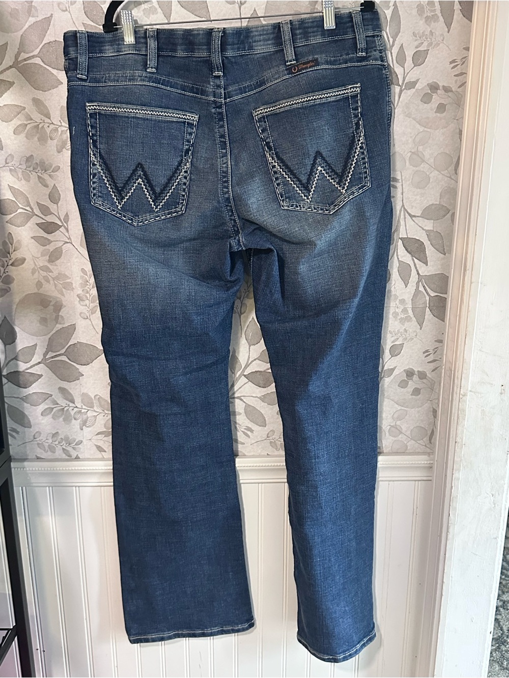 2 pair Women's Wrangler Willow Riding Jeans size 19x34 - Picture 2 of 9